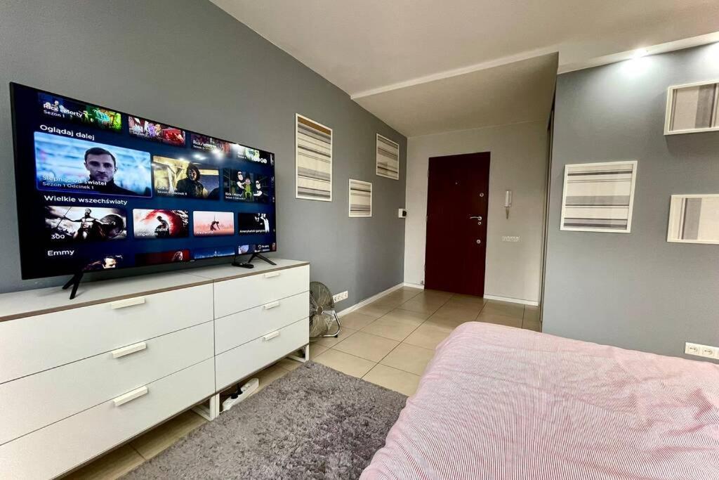 Apartamento GOLD 3 Metro x2 WiFi 300 Mbs 60'TV Netflix HBO AppleTV+ Varsovia Exterior foto